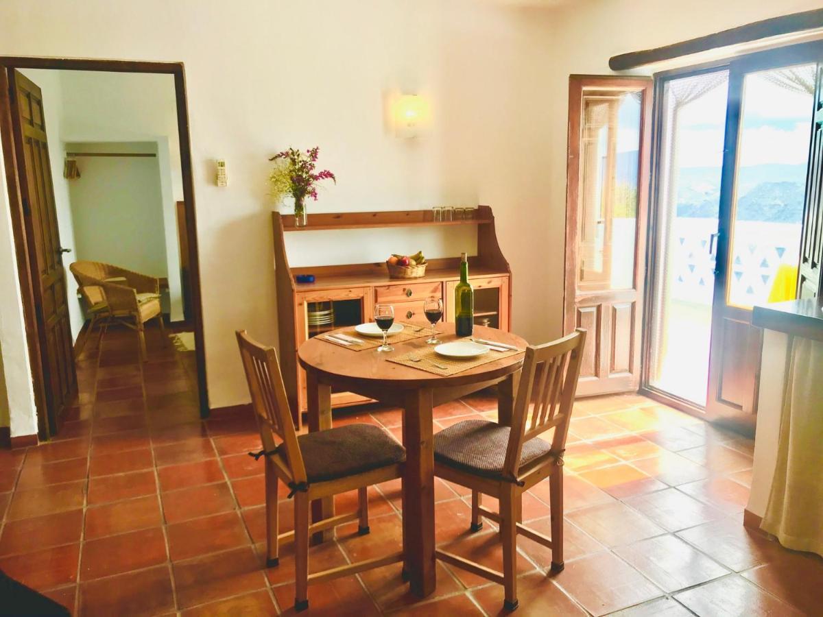 Alojamento de Acomodação e Pequeno-almoço La Oveja De La Alpujarra Pitres